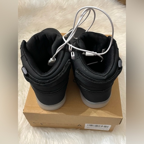 DIYJTS Kids LED Light Up Shoes, Fashion High Tops USB Rechargeable Unisex - Picture 8 of 9